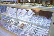 s-jadeacademygemscoltd-01.jpg