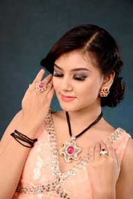 s-kowinmyint-02.jpg