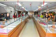 s-newtaisinluckytaisin-06.jpg